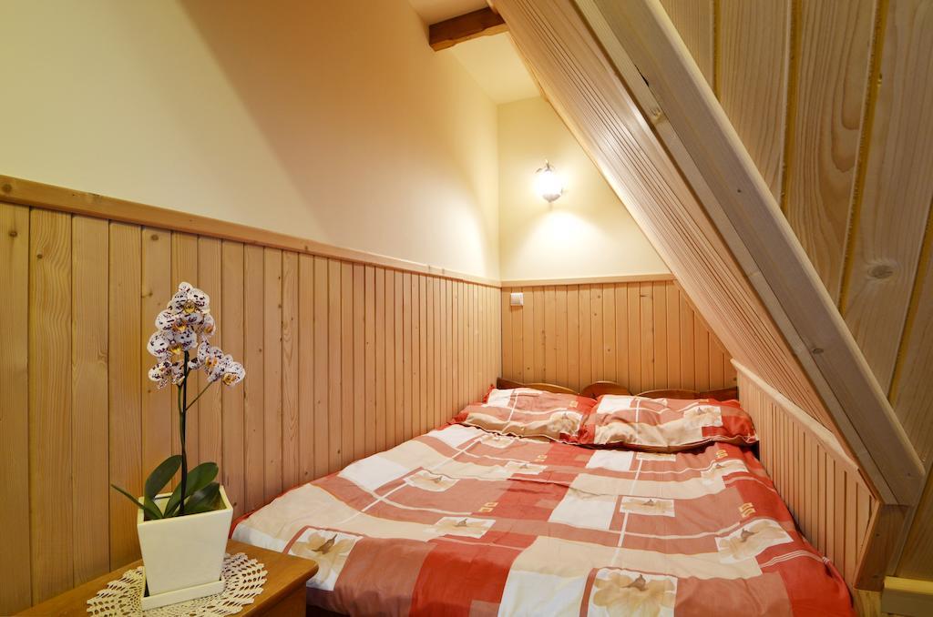 Michalowa Chata Poronin Chambre photo