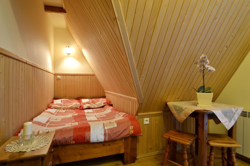 Michalowa Chata Poronin Chambre photo