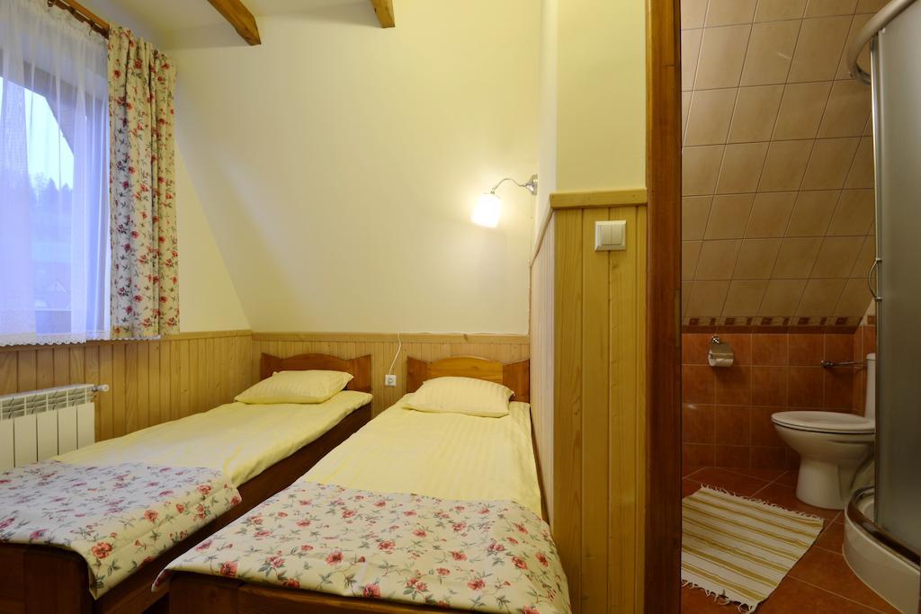 Michalowa Chata Poronin Chambre photo