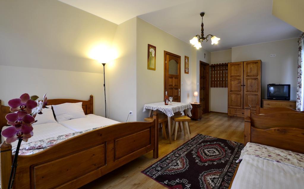 Michalowa Chata Poronin Chambre photo